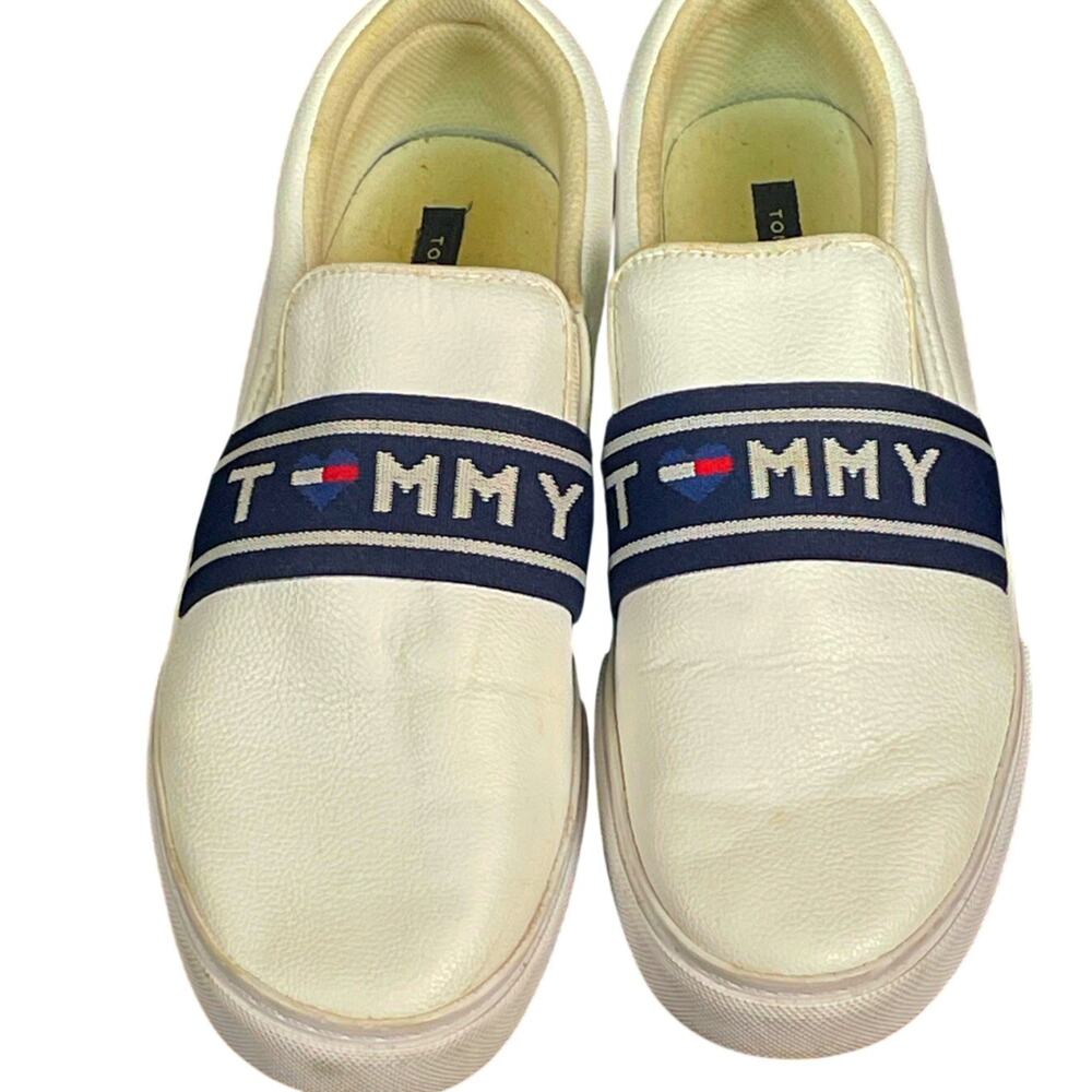tommy Hilfiger brand ladies shoes size 9M